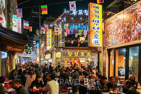 '과거로 떠나는 출구' 서울도심 속 을지로 골목여행 - 트래블바이크뉴스